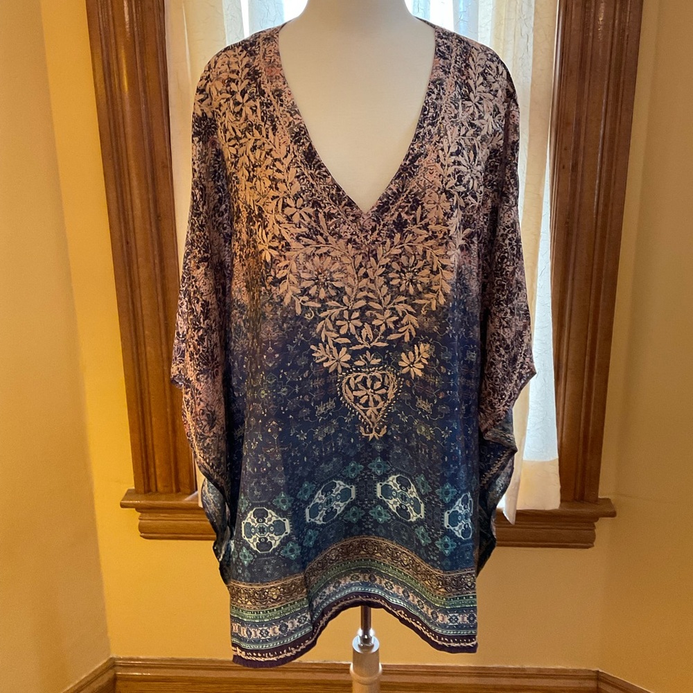 SIVANA SPIRIT - Fair Trade Flowy Embroidered Tunic